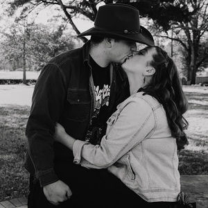 Meet your Posher, Mackenzie